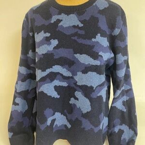 Alashan Cotton Cashmere Camo Print Crewneck  Pullover Sweater Navy Medium